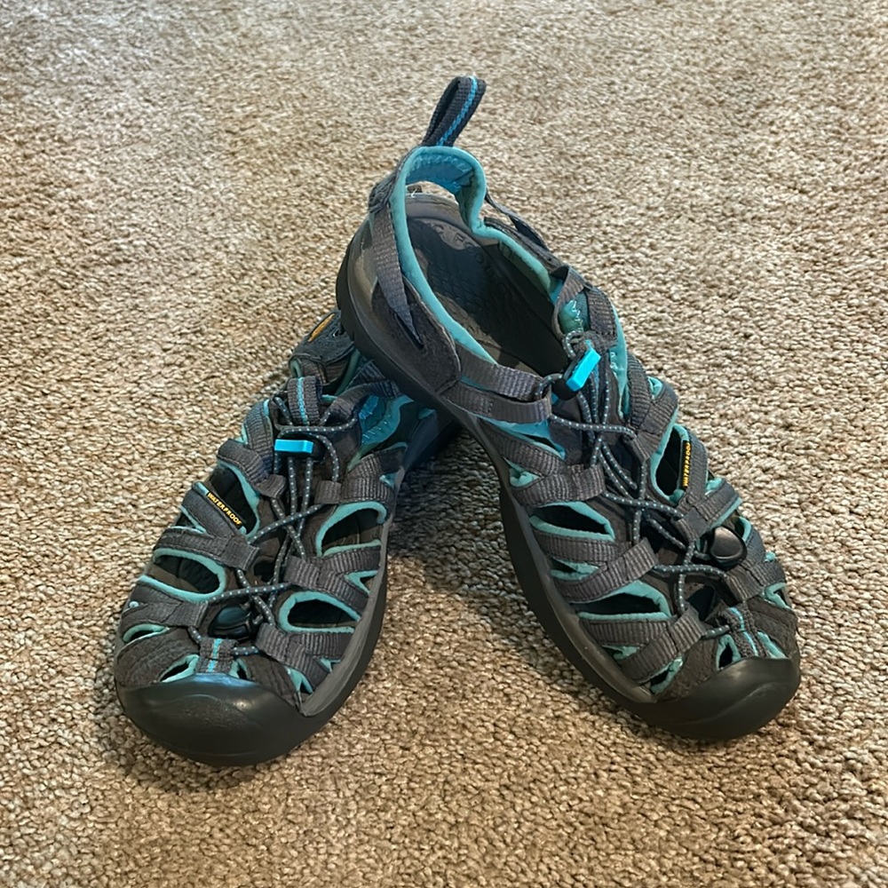 Keen shoes